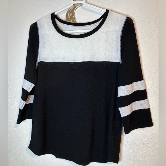 NWT Billabong -My Own Top- size small - Picture 3 of 11